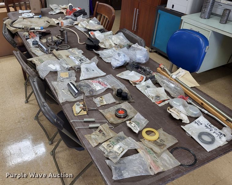 image for item LR9177 Equipment parts