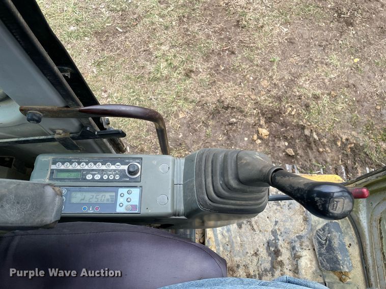 image for item MA9913 1999 Kobelco SK135SRLC  excavator