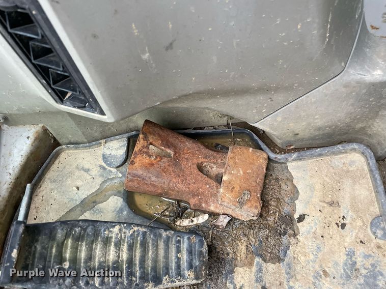 image for item MA9913 1999 Kobelco SK135SRLC  excavator