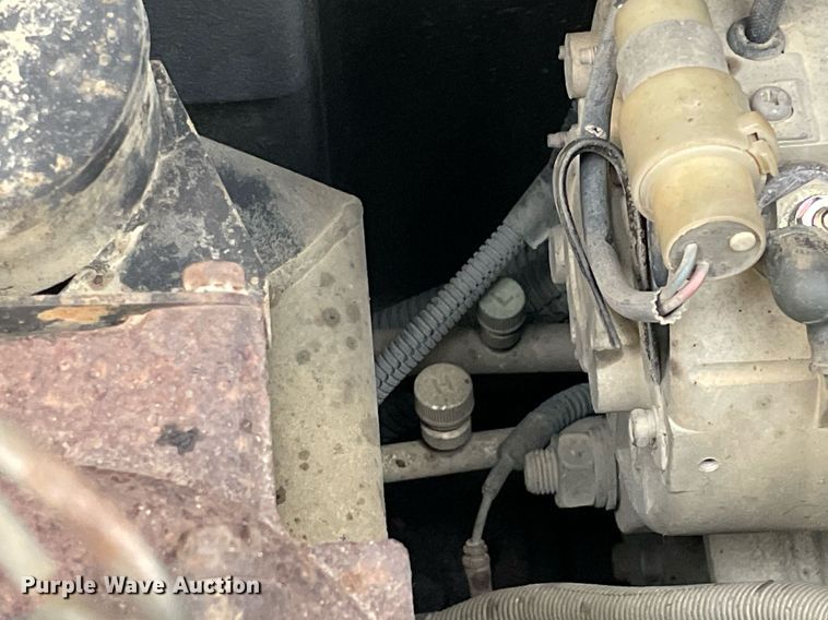 image for item MA9913 1999 Kobelco SK135SRLC  excavator