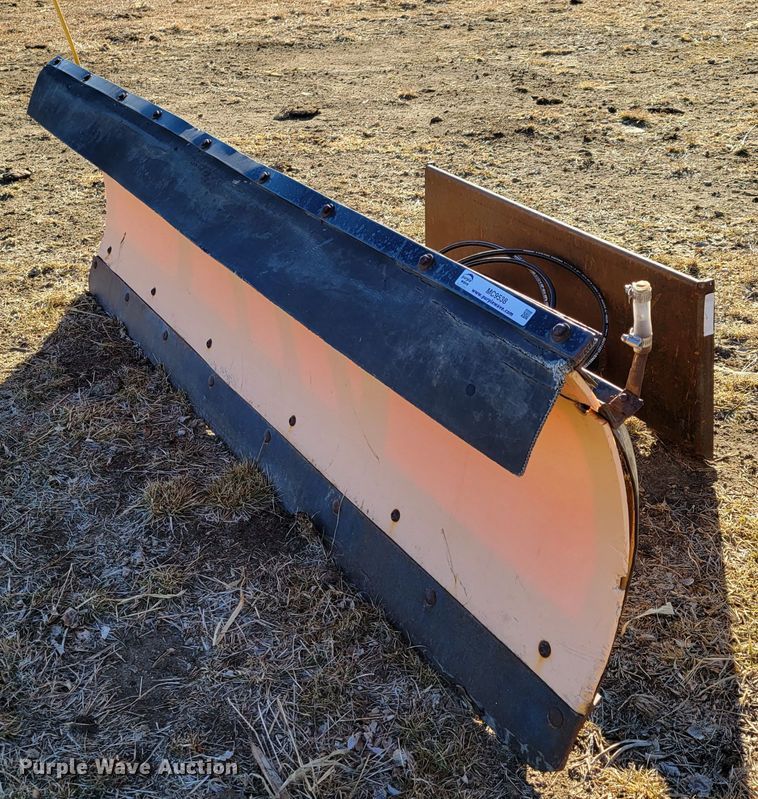 90"W skid steer snow plow in Ceresco, NE Item MC9538 sold Purple Wave