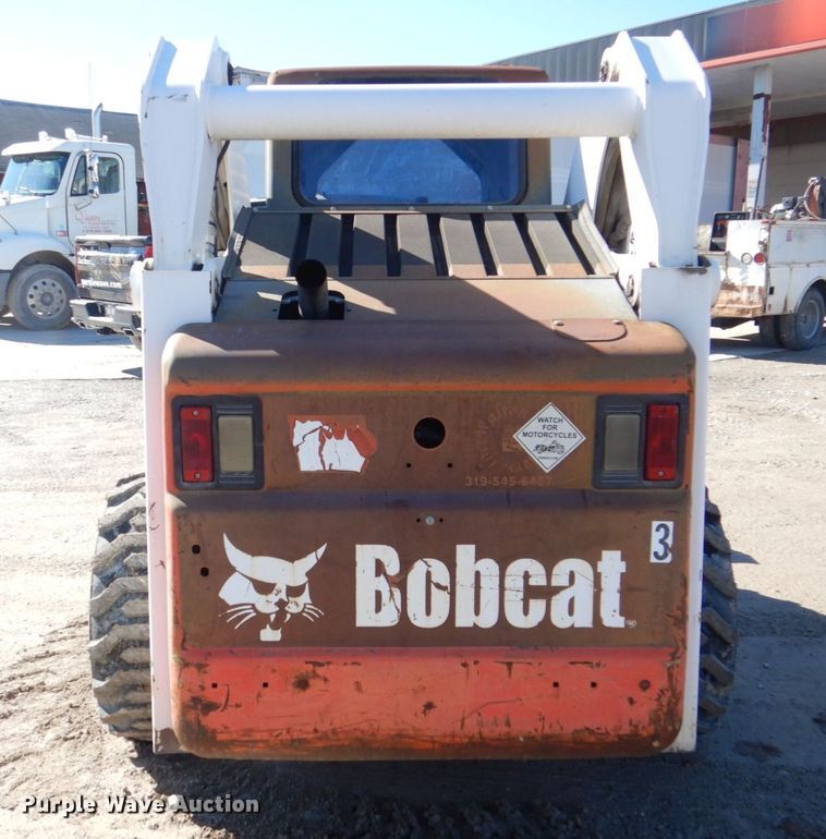 image for item MC9795 2003 Bobcat S300  skid steer loader