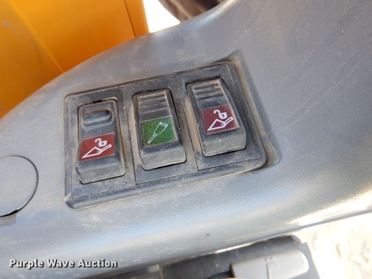 image for item MC9797 2012 Volvo ECR38  mini excavator