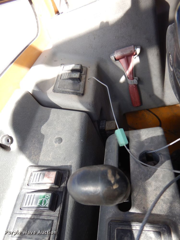 image for item MC9797 2012 Volvo ECR38  mini excavator