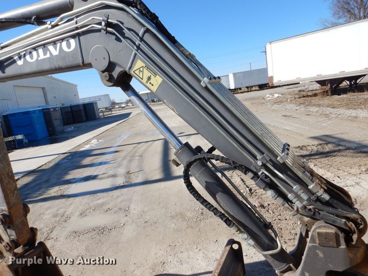 image for item MC9797 2012 Volvo ECR38  mini excavator