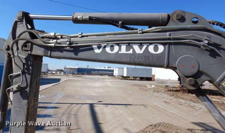 image for item MC9797 2012 Volvo ECR38  mini excavator