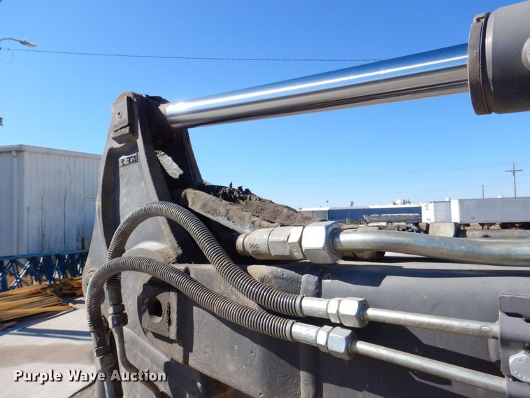 image for item MC9797 2012 Volvo ECR38  mini excavator