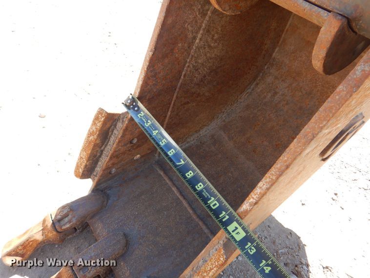 image for item MC9797 2012 Volvo ECR38  mini excavator