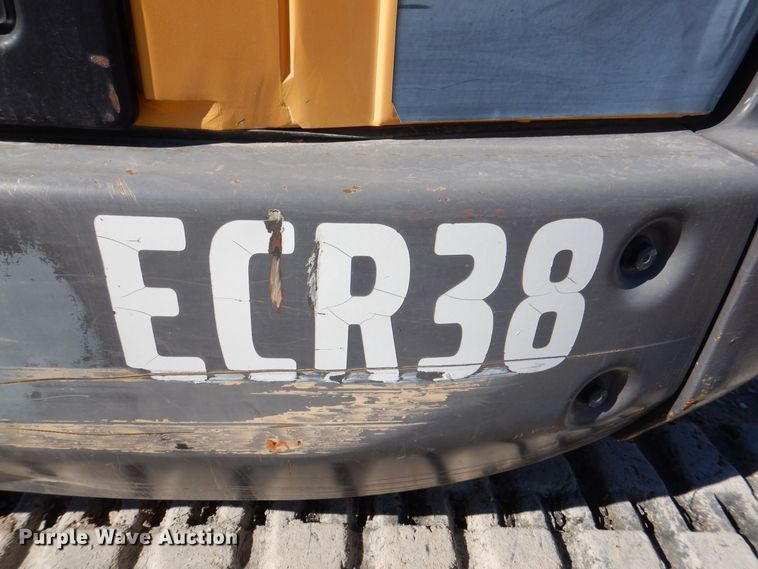 image for item MC9797 2012 Volvo ECR38  mini excavator