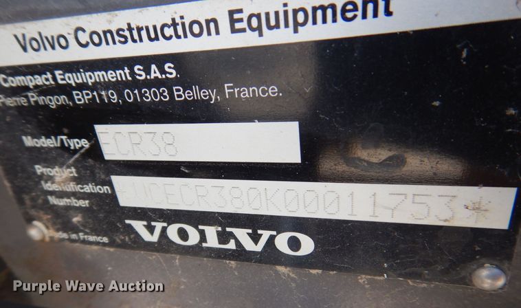 image for item MC9797 2012 Volvo ECR38  mini excavator