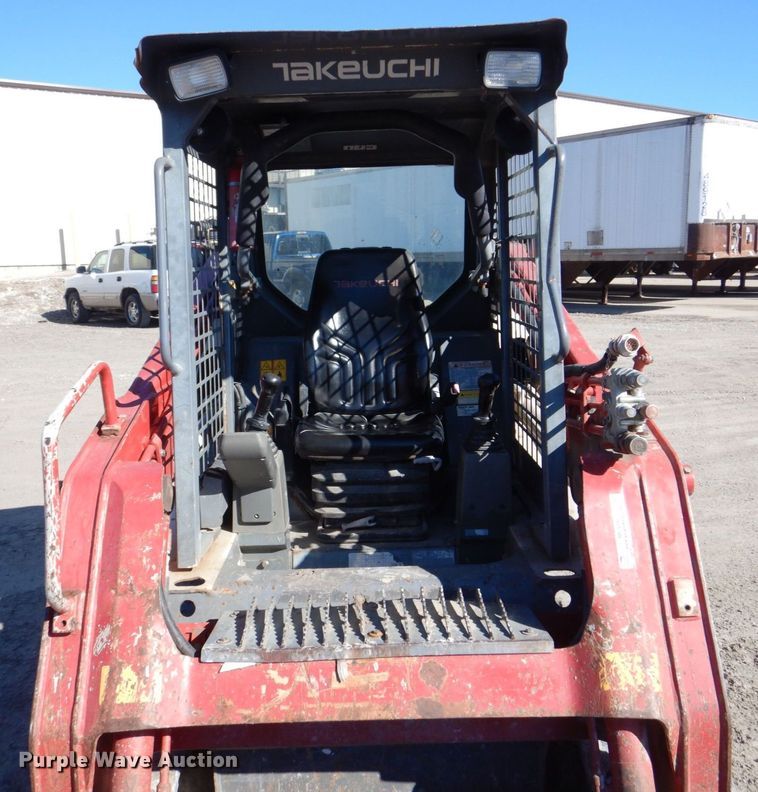 image for item MC9798 2014 Takeuchi TL8  tracked skid steer loader