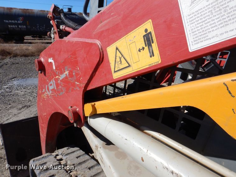 image for item MC9798 2014 Takeuchi TL8  tracked skid steer loader