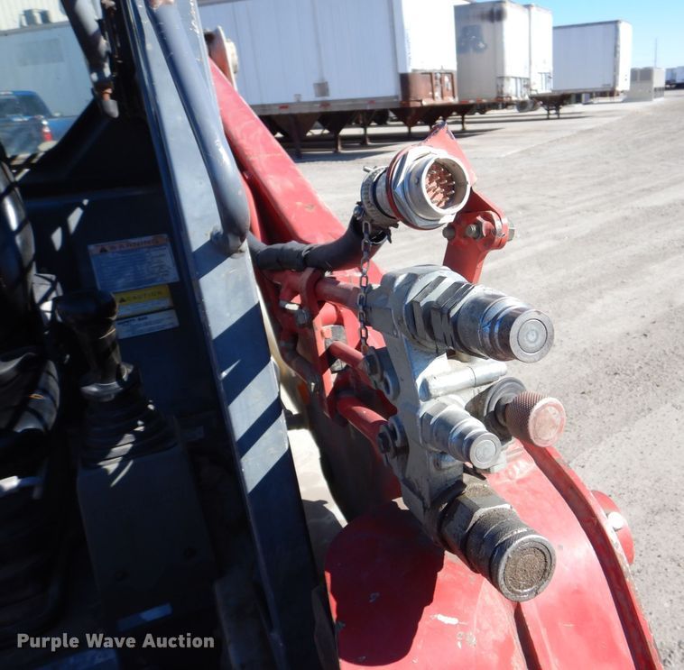 image for item MC9798 2014 Takeuchi TL8  tracked skid steer loader