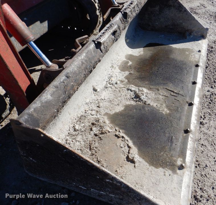 image for item MC9798 2014 Takeuchi TL8  tracked skid steer loader