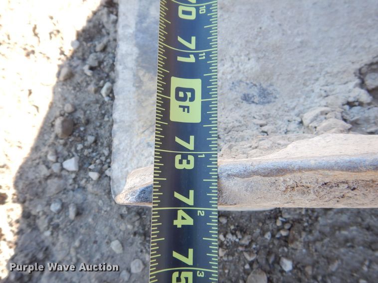 image for item MC9798 2014 Takeuchi TL8  tracked skid steer loader