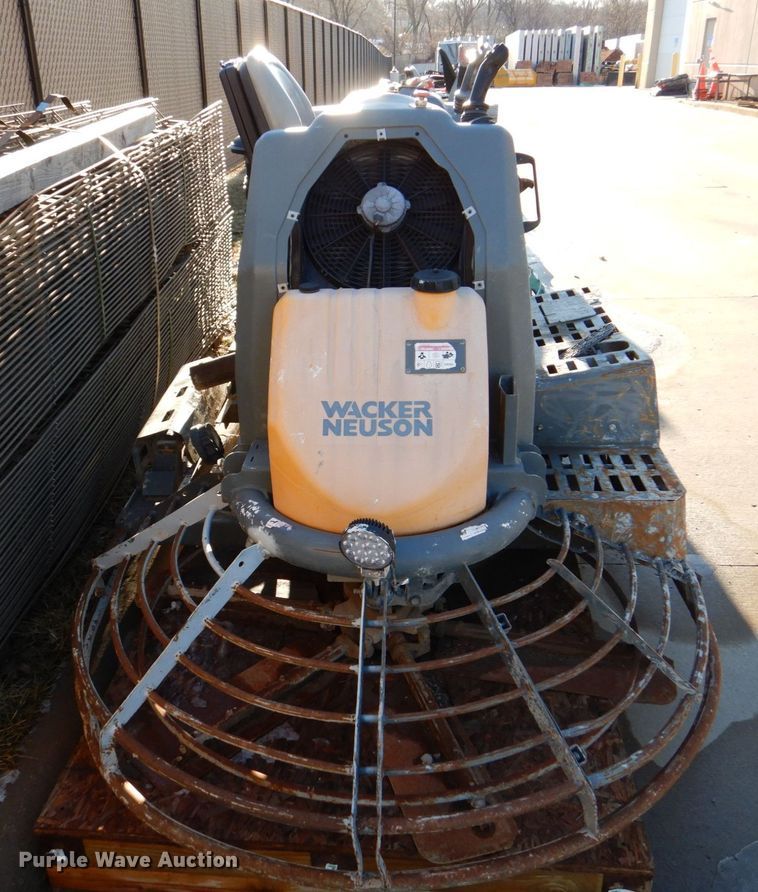 image for item MC9800 Wacker Neuson CRT60X  power trowel