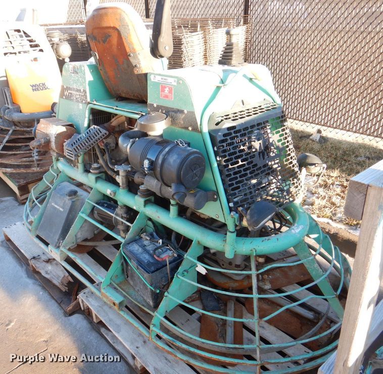 image for item MC9801 Whiteman HTX  power trowel