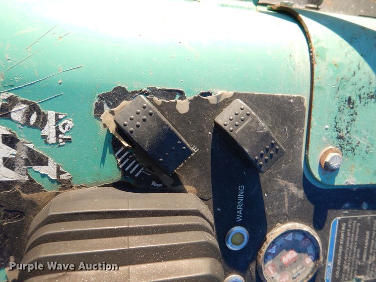 image for item MC9801 Whiteman HTX  power trowel