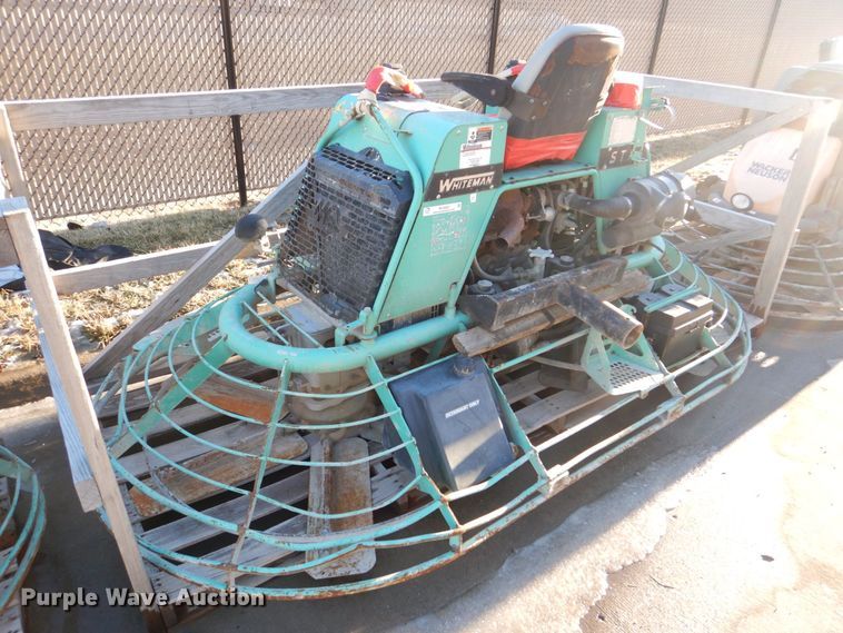 image for item MC9802 Whiteman STX  power trowel