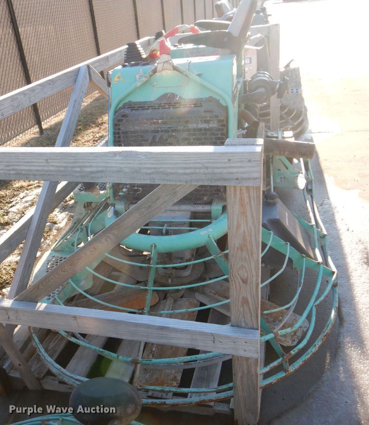 image for item MC9802 Whiteman STX  power trowel