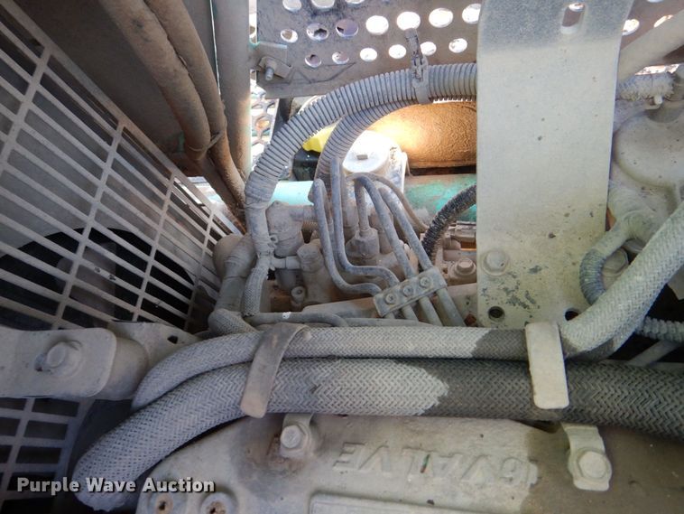 image for item MC9802 Whiteman STX  power trowel