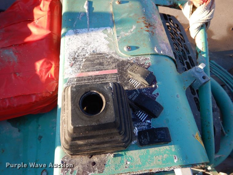 image for item MC9802 Whiteman STX  power trowel