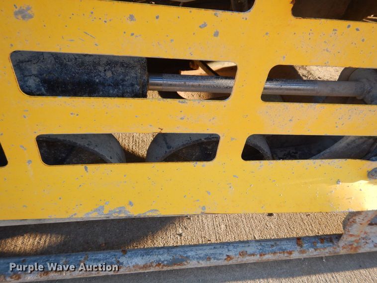 image for item MC9803 Wacker Neuson CRT60  power trowel