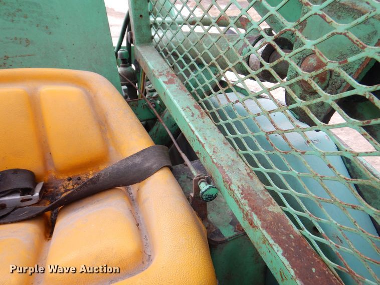 image for item MC9807 Mitey Mac 8B  skid steer loader