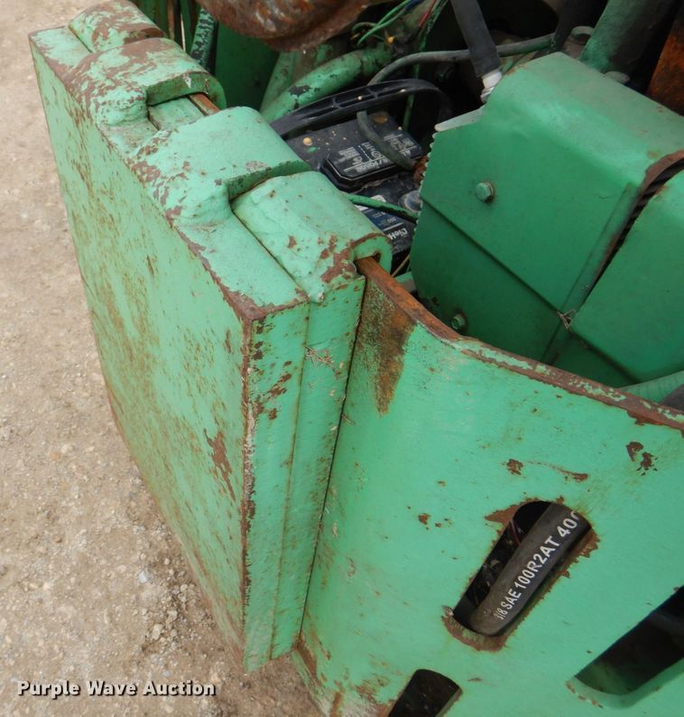 image for item MC9807 Mitey Mac 8B  skid steer loader