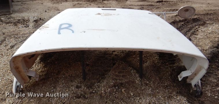 image for item MC9809 (4) truck hoods