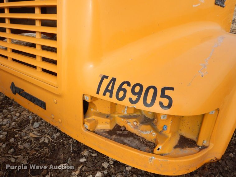 image for item MC9809 (4) truck hoods