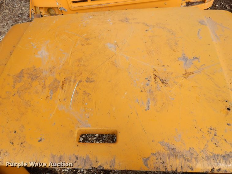 image for item MC9809 (4) truck hoods