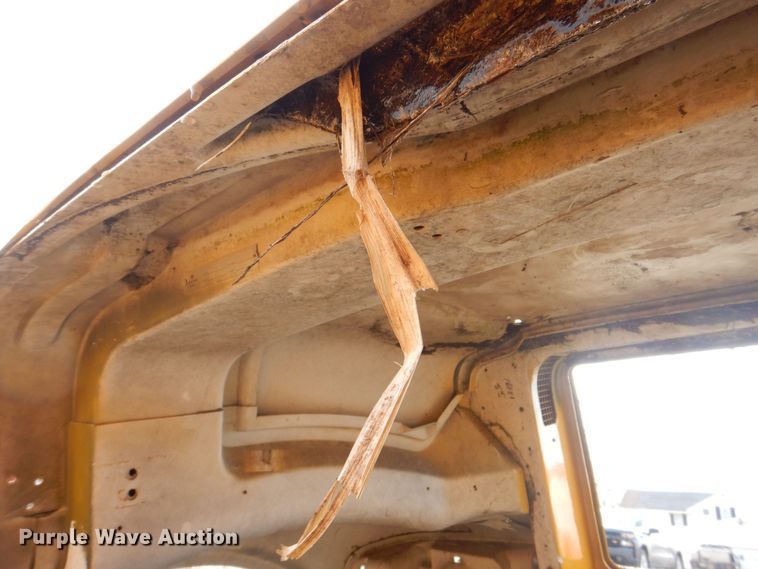 image for item MC9809 (4) truck hoods