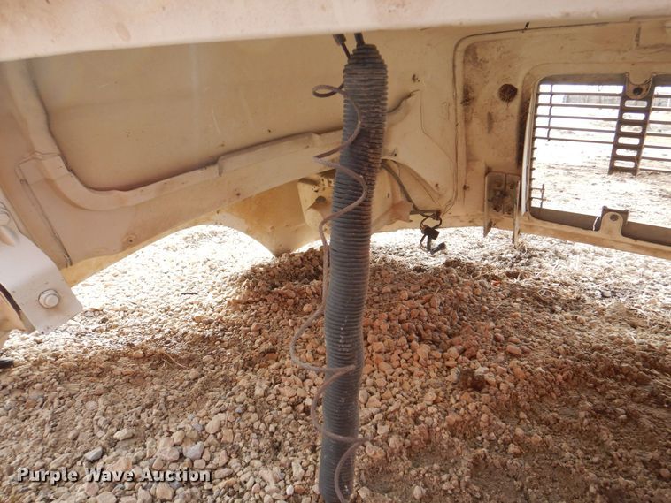 image for item MC9809 (4) truck hoods