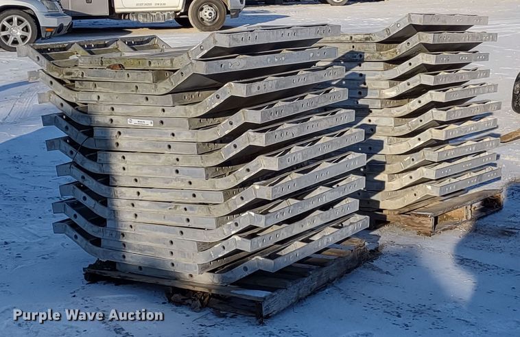 image for item MD9378 (38) concrete forms