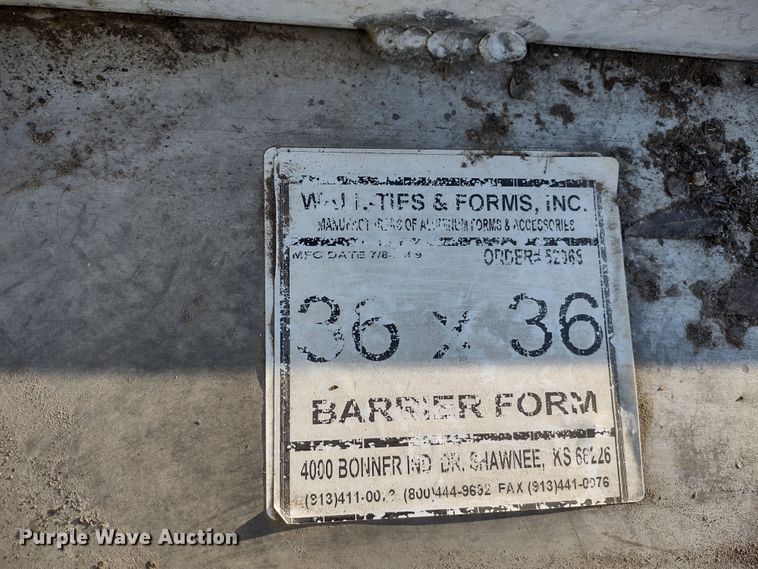 image for item MD9378 (38) concrete forms