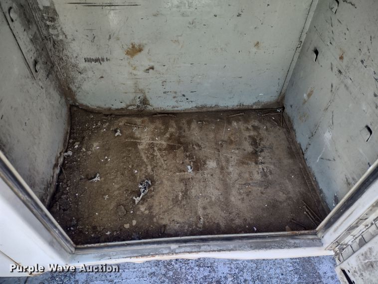 image for item MD9380 2007 Ford F550 Super Duty XL  utility / service truck