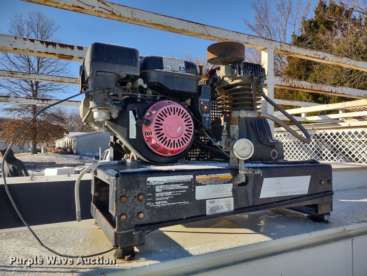 image for item MD9380 2007 Ford F550 Super Duty XL  utility / service truck