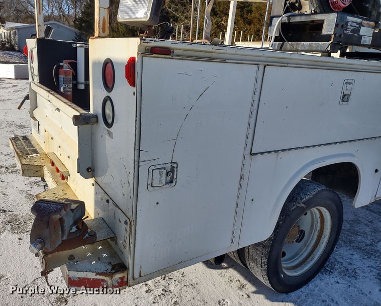 image for item MD9380 2007 Ford F550 Super Duty XL  utility / service truck