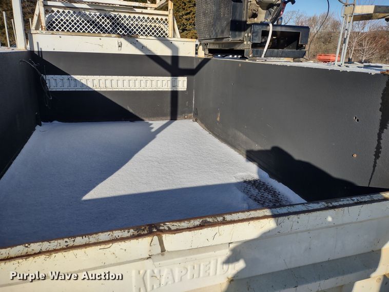 image for item MD9380 2007 Ford F550 Super Duty XL  utility / service truck