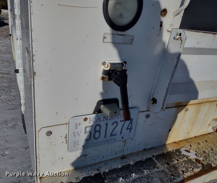 image for item MD9380 2007 Ford F550 Super Duty XL  utility / service truck