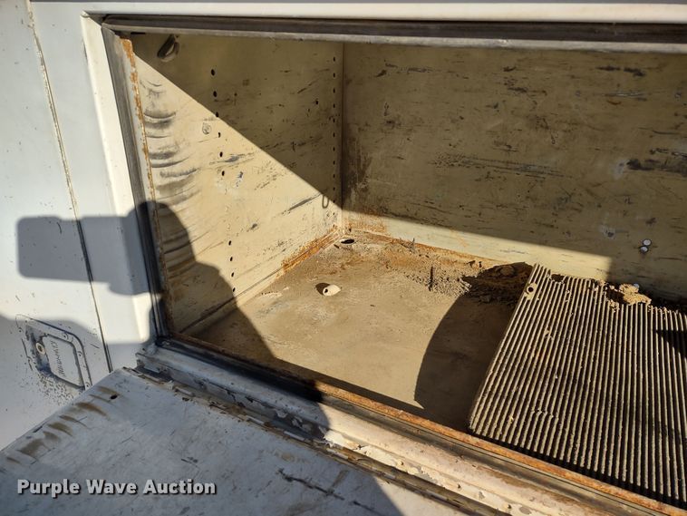 image for item MD9380 2007 Ford F550 Super Duty XL  utility / service truck