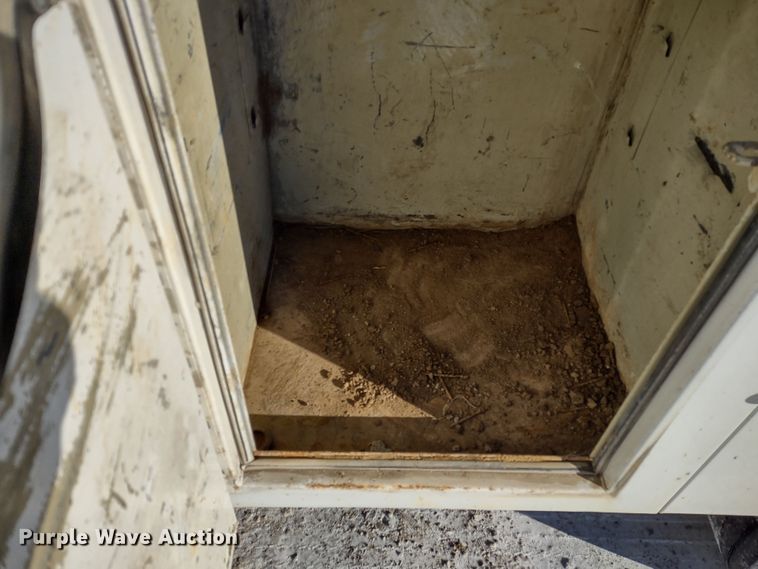 image for item MD9380 2007 Ford F550 Super Duty XL  utility / service truck