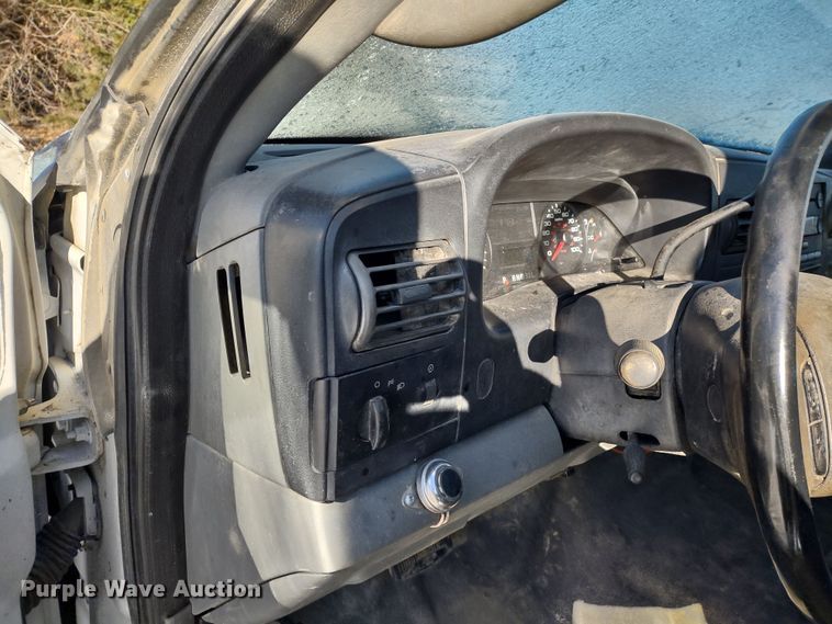 image for item MD9380 2007 Ford F550 Super Duty XL  utility / service truck