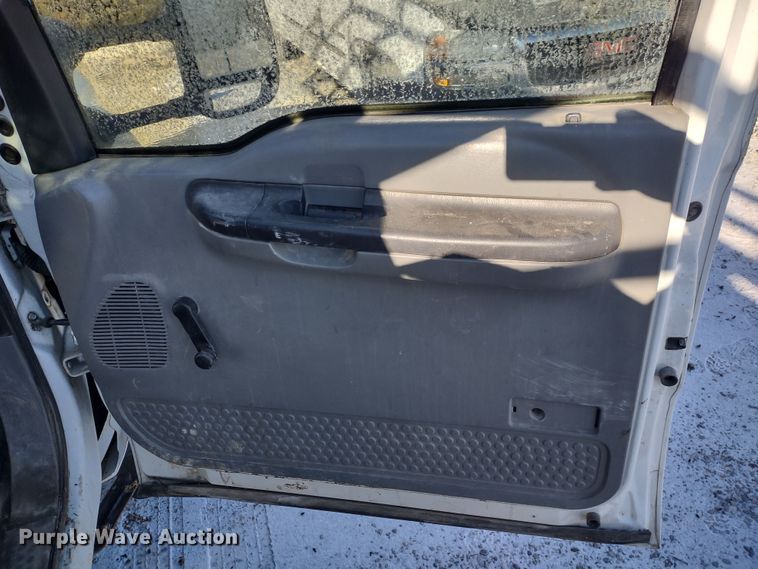 image for item MD9380 2007 Ford F550 Super Duty XL  utility / service truck