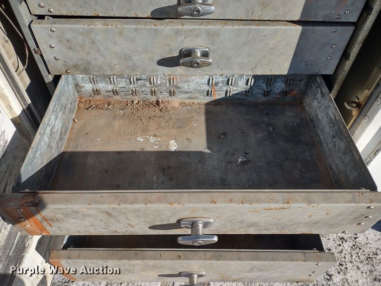 image for item MD9380 2007 Ford F550 Super Duty XL  utility / service truck