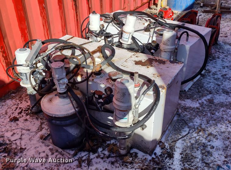 image for item MD9384 Fuel and lube