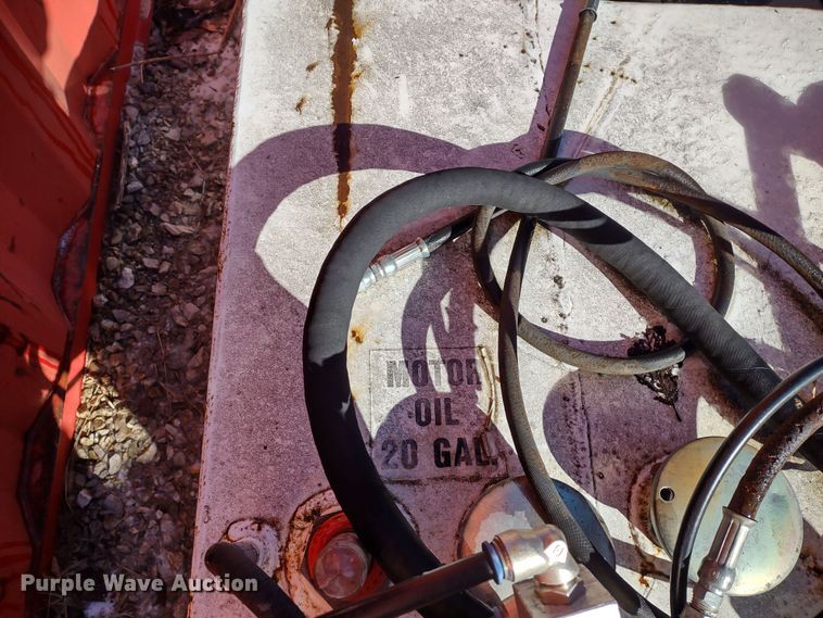 image for item MD9384 Fuel and lube