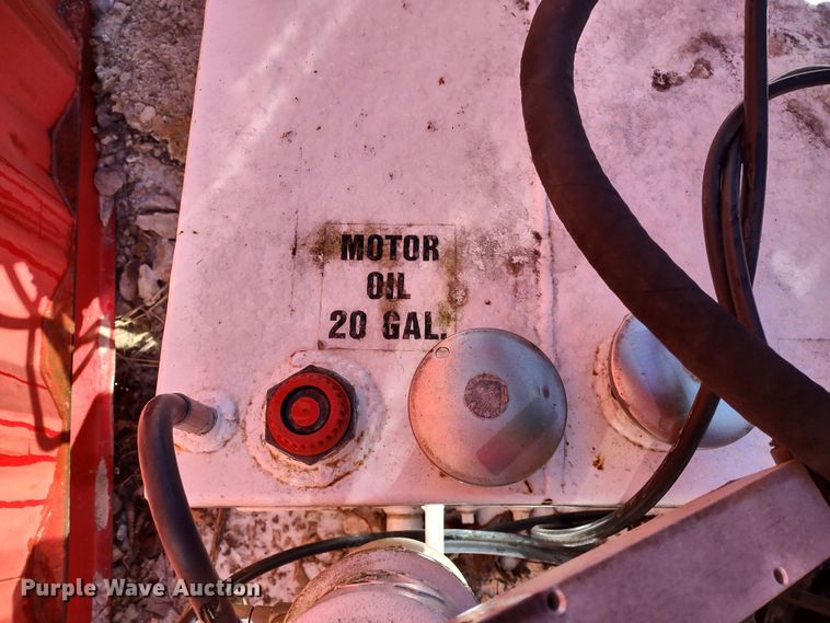 image for item MD9384 Fuel and lube