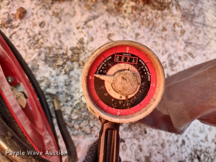 image for item MD9384 Fuel and lube